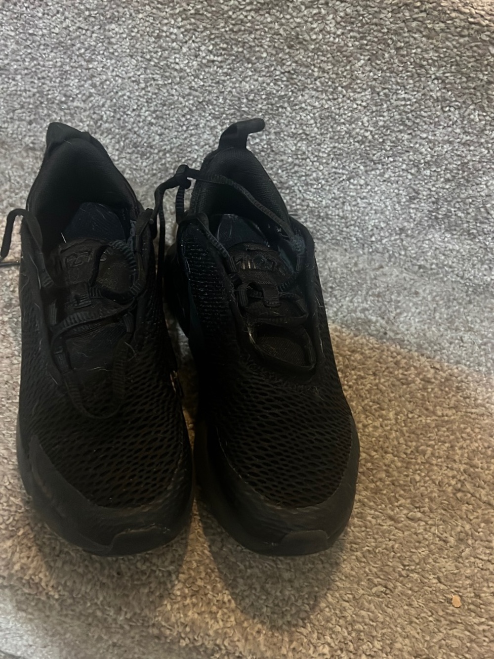 Nike Air Max 270